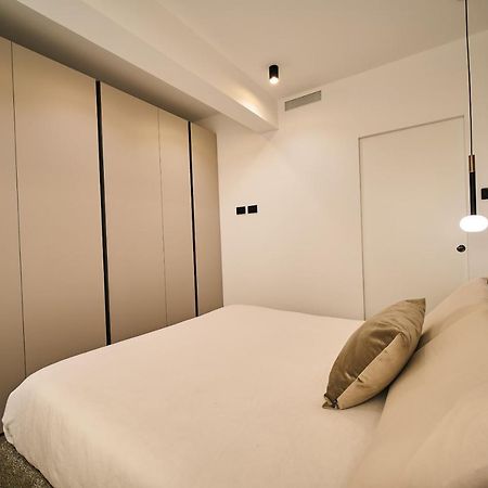 Luxury & Central Apartment Milão Exterior foto